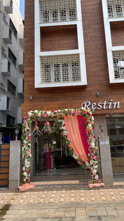 The Aster Enclave Hotel Calcutta  Esterno foto
