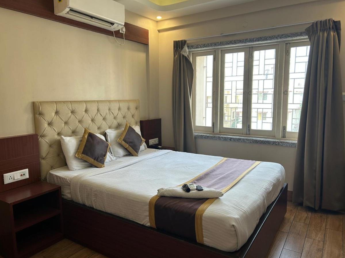 The Aster Enclave Hotel Calcutta  Esterno foto